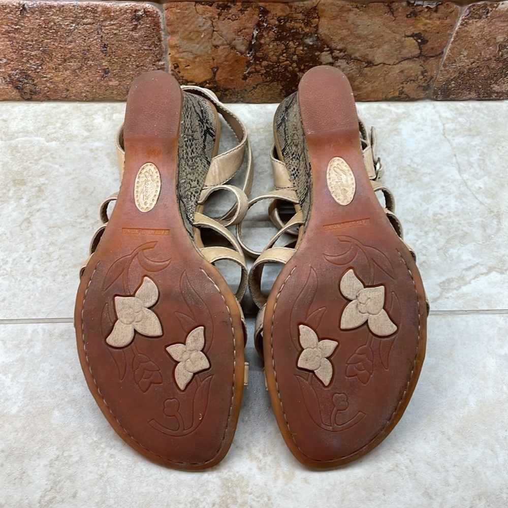 Crown Born Sandals Leather Size 11 Strappy Snake Print Heel Vedge Shoes Nude - Picture 14 of 15